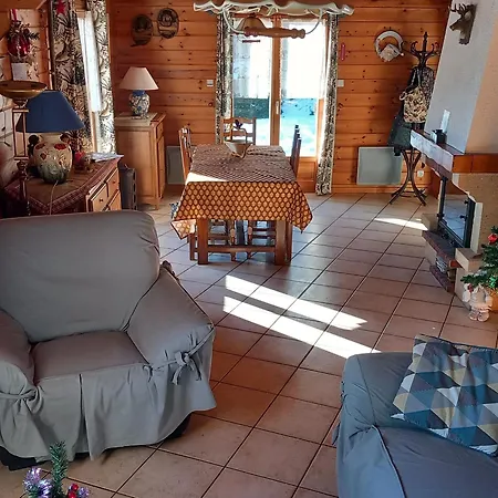 منزل ريفي Confortable Avec 4 Chambres, Cheminee, Grand Terrain, Proche Pistes Et - Fr-1-589-107 Le Ménil